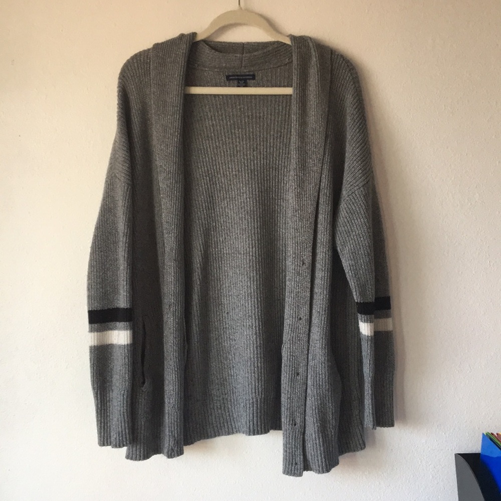 Comfy American Eagle Cardigan Sweater